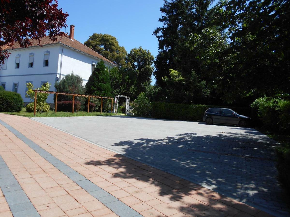 Fábiánics Kastély Misefa Panzió Kültér fotó